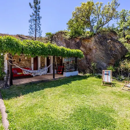 Casa Dos Cantoneiros Villa